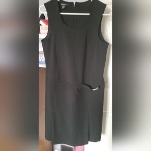 DKNY DRESS ..NUMBER 8